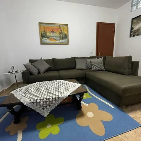 1+1 Golem Apartment